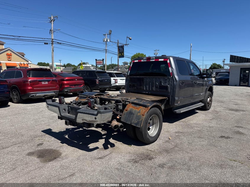2022 Ford F-350 super duty VIN 1FT8W3DT0NEE80929 IAAI salvage auction — UNKNOWN, Clear (Indiana), sold $4,900 on 2026-07-19 (photo 4)