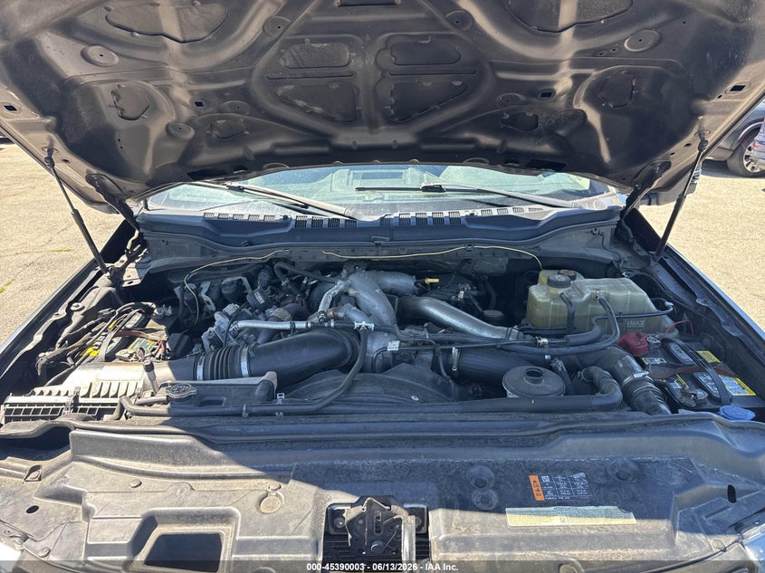 2022 Ford F-350 super duty VIN 1FT8W3DT0NEE80929 IAAI salvage auction — UNKNOWN, Clear (Indiana), sold $4,900 on 2026-07-19 (photo 9)