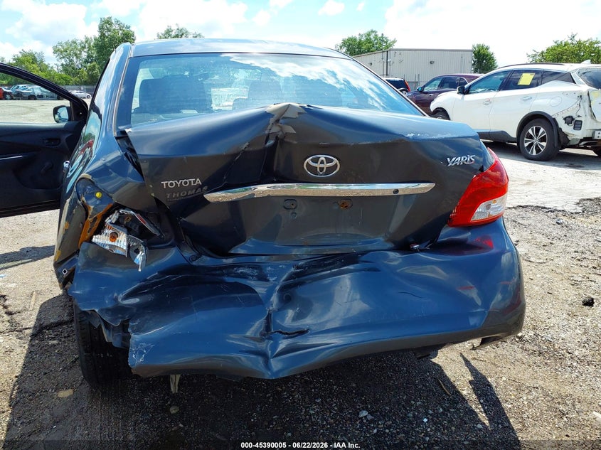 2011 Toyota Yaris VIN JTDBT4K34B1398681 IAAI salvage auction — NORMAL WEAR, Clear (Illinois), sold $725 on 2026-07-27 (photo 6)
