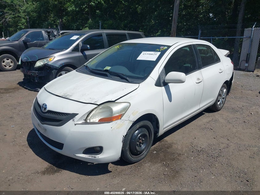 2008 Toyota Yaris VIN JTDBT923781291887 IAAI salvage auction — NORMAL WEAR, Clear (Florida), sold $575 on 2026-07-22 (photo 2)