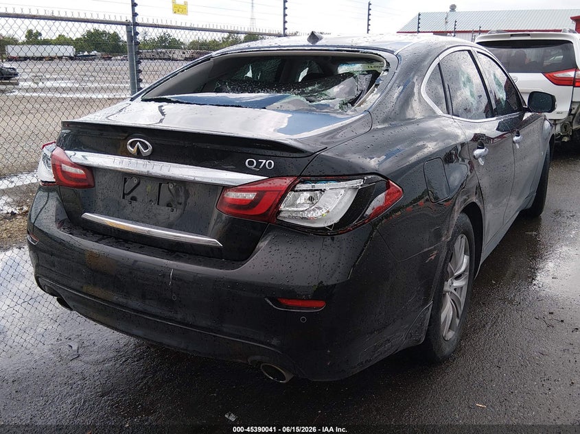 2019 Infiniti Q70 VIN JN1BY1AP6KM505445 IAAI salvage auction — VANDALISM, Salvage (Louisiana), sold $1,900 on 2026-07-27 (photo 4)