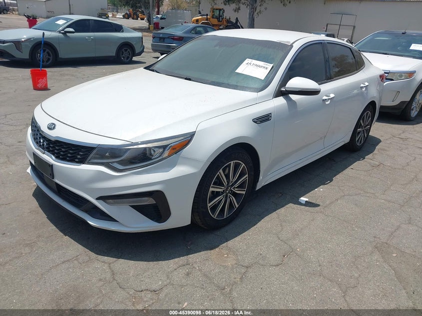 2019 Kia Optima VIN 5XXGU4L13KG304116 IAAI salvage auction — NORMAL WEAR, Clear - Dealer Only (California), sold $3,150 on 2026-07-21 (photo 2)