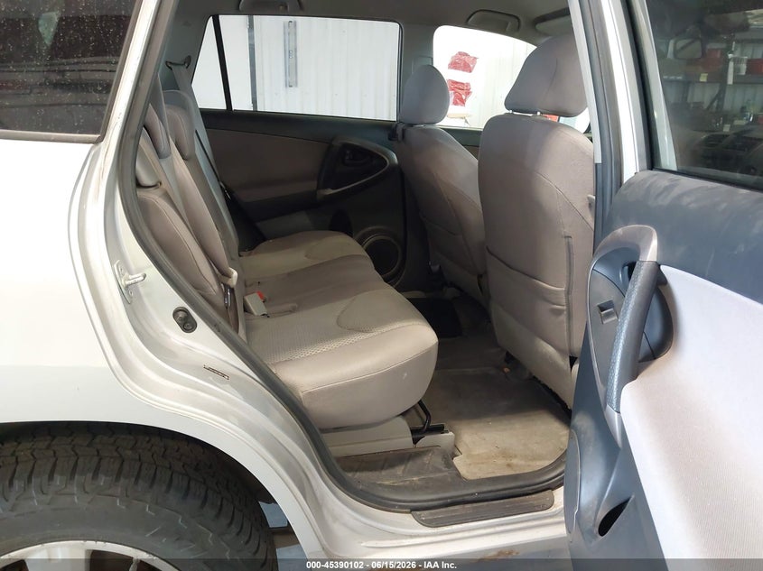 2007 Toyota Rav4 VIN JTMBK33V676016254 IAAI salvage auction — LEFT & RIGHT, Clear (Colorado), sold $825 on 2026-07-22 (photo 8)