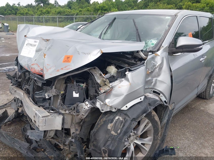 2015 Toyota Highlander VIN 5TDZKRFH4FS106430 IAAI salvage auction — ALL OVER, Salvage (Louisiana), sold $500 on 2026-07-21 (photo 6)