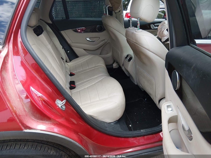 2017 Mercedes-benz Glc VIN WDC0G4JBXHF113475 IAAI salvage auction — FRONT END, Salvage (Virginia), sold $5,000 on 2026-07-16 (photo 8)