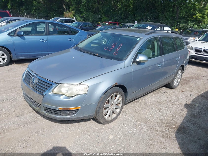 2007 Volkswagen Passat VIN WVWVU73C97E001315 IAAI salvage auction — NORMAL WEAR, Clear (Indiana), sold $450 on 2026-07-22 (photo 2)