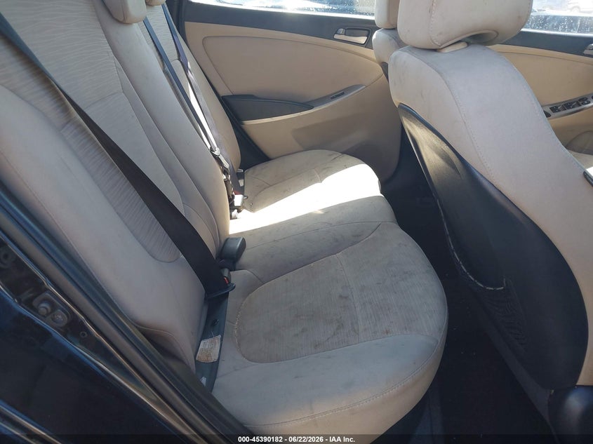 2015 Hyundai Accent VIN KMHCT4AE1FU906550 IAAI salvage auction — NORMAL WEAR, Clear (Florida), sold $625 on 2026-07-29 (photo 8)