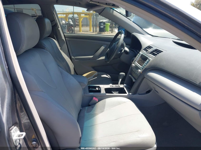 2008 Toyota Camry hybrid VIN JTNBB46K983047536 IAAI salvage auction — NORMAL WEAR, Salvage Title - Dealer (California), sold $750 on 2026-07-07 (photo 5)