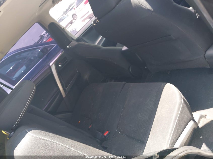 2018 Toyota Rav 4 VIN JTMWFREV2JJ740923 IAAI salvage auction — NORMAL WEAR, Original (Texas), sold $4,150 on 2026-07-29 (photo 8)