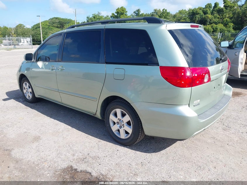 2008 Toyota Sienna VIN 5TDZK22C28S169739 IAAI salvage auction — NORMAL WEAR, Clear (Florida), sold $475 on 2026-07-09 (photo 3)
