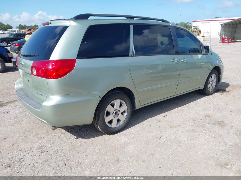 2008 Toyota Sienna VIN 5TDZK22C28S169739 IAAI salvage auction — NORMAL WEAR, Clear (Florida), sold $475 on 2026-07-09 (photo 4)