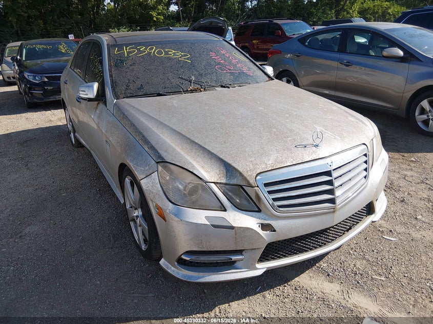 2012 Mercedes-benz E-klasse VIN WDDHF5KB9CA637440 IAAI salvage auction — NORMAL WEAR, Clear (Indiana), sold $1,400 on 2026-07-08 (photo 6)