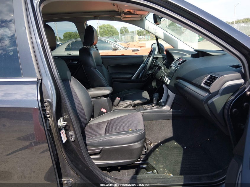 2018 Subaru Forester VIN JF2SJGEC1JH419948 IAAI salvage auction — HAIL, Salvage (Kansas), sold $5,000 on 2026-07-24 (photo 5)