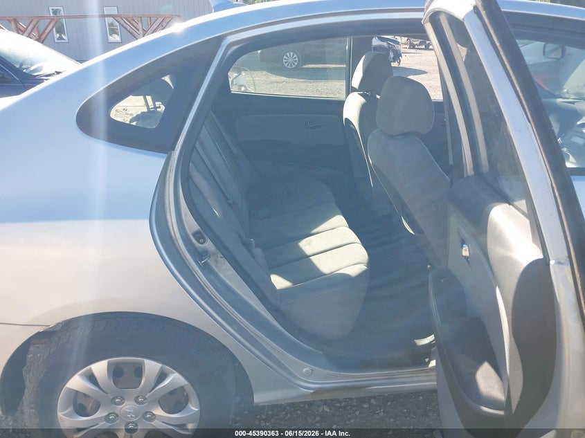 2010 Hyundai Elantra VIN KMHDU4AD2AU143066 IAAI salvage auction — NORMAL WEAR, Original (Ohio), sold $25 on 2026-07-15 (photo 8)