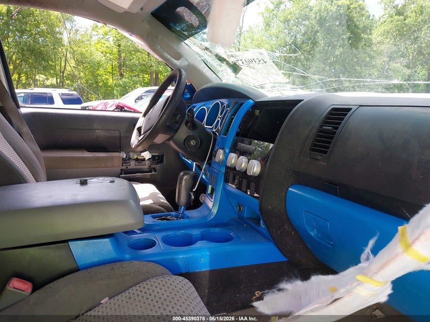 2008 Toyota Tundra VIN 5TBBV54188S514352 IAAI salvage auction — NORMAL WEAR, Clear (New York), sold $2,650 on 2026-07-14 (photo 5)