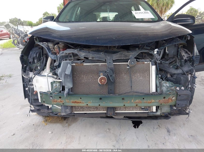 2017 Toyota Rav 4 VIN 2T3BFREV6HW582595 IAAI salvage auction — NORMAL WEAR, Salvage Title, sold $3,450 on 2026-07-25 (photo 6)