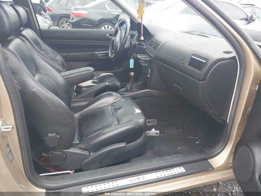 2001 Volkswagen Gti VIN WVWPG21J21W192257 IAAI salvage auction — ALL OVER, Salvage (Georgia), sold $175 on 2026-07-28 (photo 5)