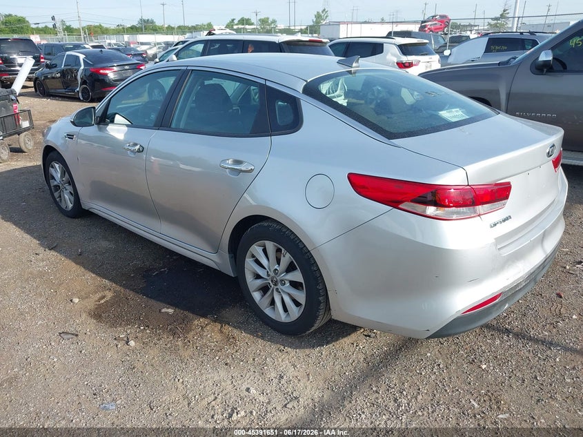 2016 Kia Optima VIN 5XXGT4L35GG076745 IAAI salvage auction — UNKNOWN, Salvage Title, sold $1,150 on 2026-07-23 (photo 3)