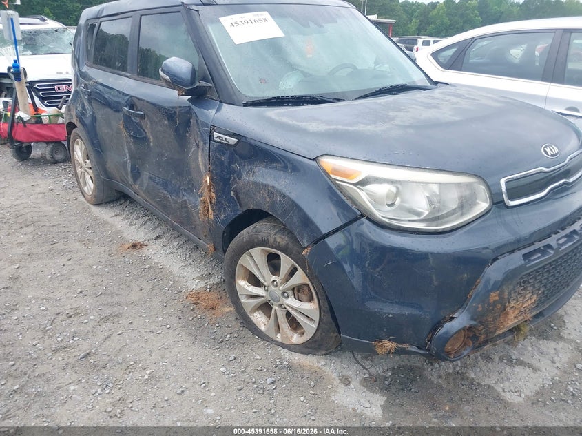2016 Kia Soul VIN KNDJX3A50G7242803 IAAI salvage auction — ROLLOVER, Salvage (Georgia), sold $300 on 2026-07-28 (photo 6)