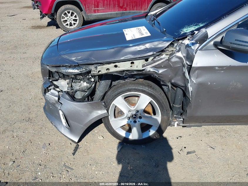 2018 Mercedes-benz Cla-klasse VIN WDDSJ4GB2JN607323 IAAI salvage auction — LEFT FRONT, Salvage (Connecticut), sold $3,050 on 2026-07-31 (photo 6)