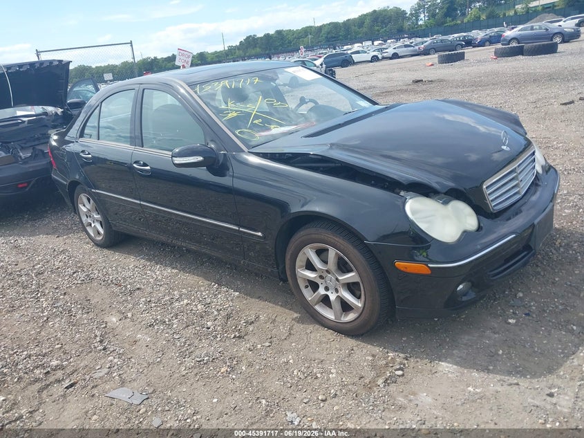 2007 Mercedes-benz C class VIN WDBRF92H57F861015 IAAI salvage auction — FRONT END, Mv-907A (New York), sold $450 on 2026-07-14 (photo 1)