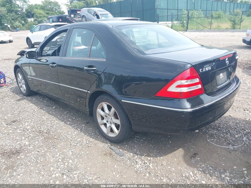 2007 Mercedes-benz C class VIN WDBRF92H57F861015 IAAI salvage auction — FRONT END, Mv-907A (New York), sold $450 on 2026-07-14 (photo 3)