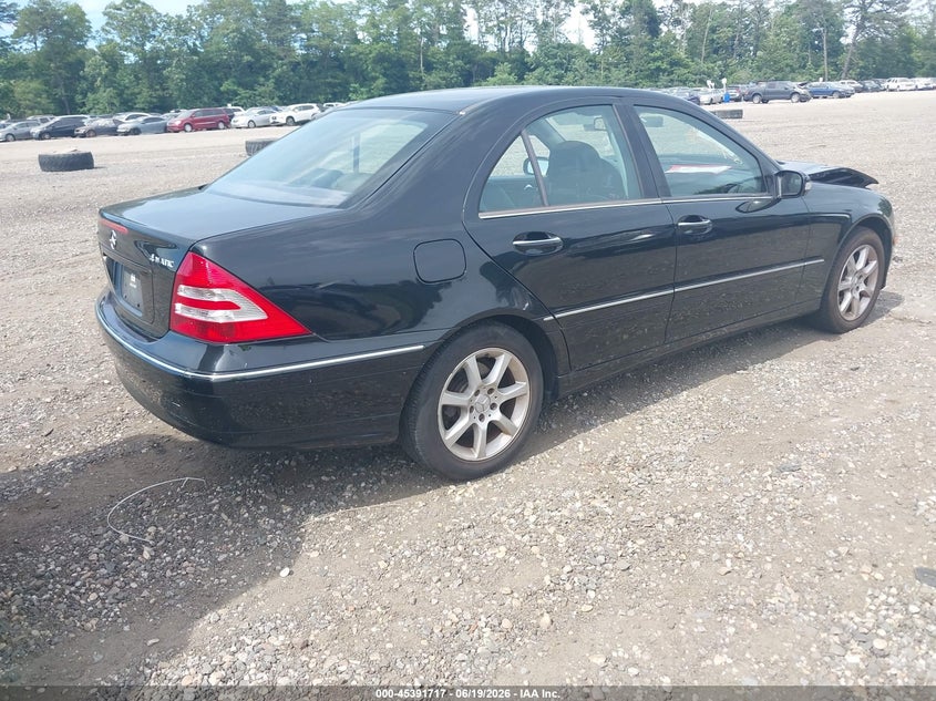 2007 Mercedes-benz C class VIN WDBRF92H57F861015 IAAI salvage auction — FRONT END, Mv-907A (New York), sold $450 on 2026-07-14 (photo 4)