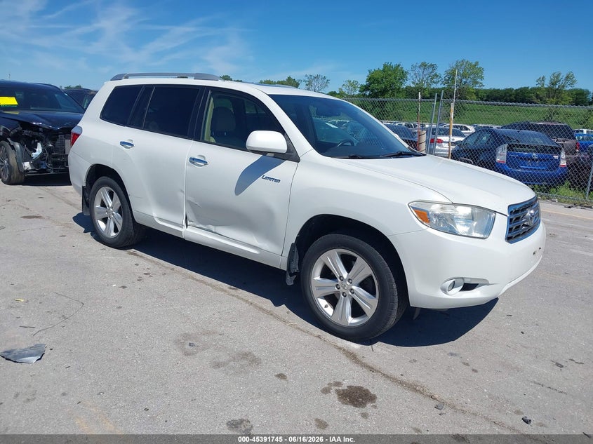 2008 Toyota Highlander VIN JTEES42A282071550 IAAI salvage auction — RIGHT SIDE, Salvage (Iowa), sold $2,200 on 2026-07-07 (photo 1)