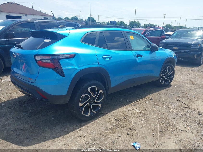 2025 Chevrolet Trax VIN KL77LJEP9SC032932 IAAI salvage auction — LEFT FRONT, Salvage Title, sold $1,300 on 2026-07-29 (photo 4)