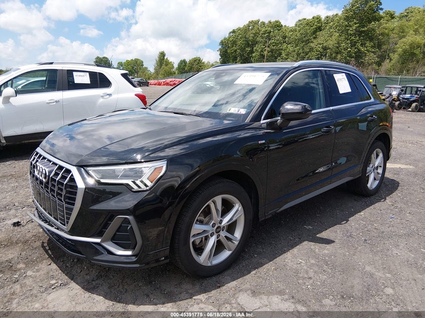 2024 Audi Q3 VIN WA1DECF34R1133724 IAAI salvage auction — RIGHT FRONT, Salvage (Pennsylvania), sold $12,700 on 2026-07-21 (photo 2)