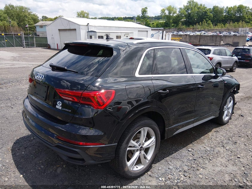 2024 Audi Q3 VIN WA1DECF34R1133724 IAAI salvage auction — RIGHT FRONT, Salvage (Pennsylvania), sold $12,700 on 2026-07-21 (photo 4)