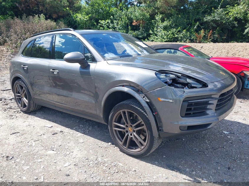 2019 Porsche Cayenne VIN WP1AB2AY4KDA64650 — IAAI salvage auction photo