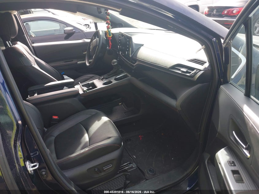 2023 Toyota Sienna VIN 5TDDSKFC7PS097391 IAAI salvage auction — LEFT SIDE, Salvage (Indiana), sold $18,525 on 2026-07-29 (photo 5)
