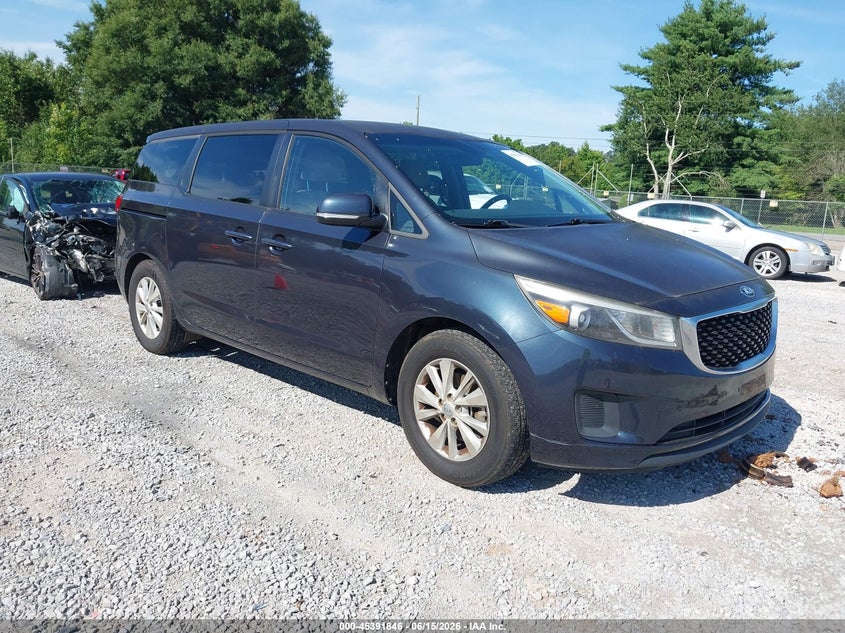 2017 Kia SEDONA VIN KNDMB5C18H6225367 IAAI salvage auction — NORMAL WEAR, Clear (Alabama), sold $1,000 on 2026-07-27 (photo 1)