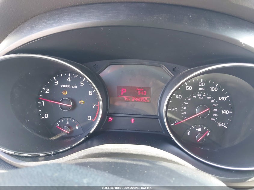 2017 Kia SEDONA VIN KNDMB5C18H6225367 IAAI salvage auction — NORMAL WEAR, Clear (Alabama), sold $1,000 on 2026-07-27 (photo 7)