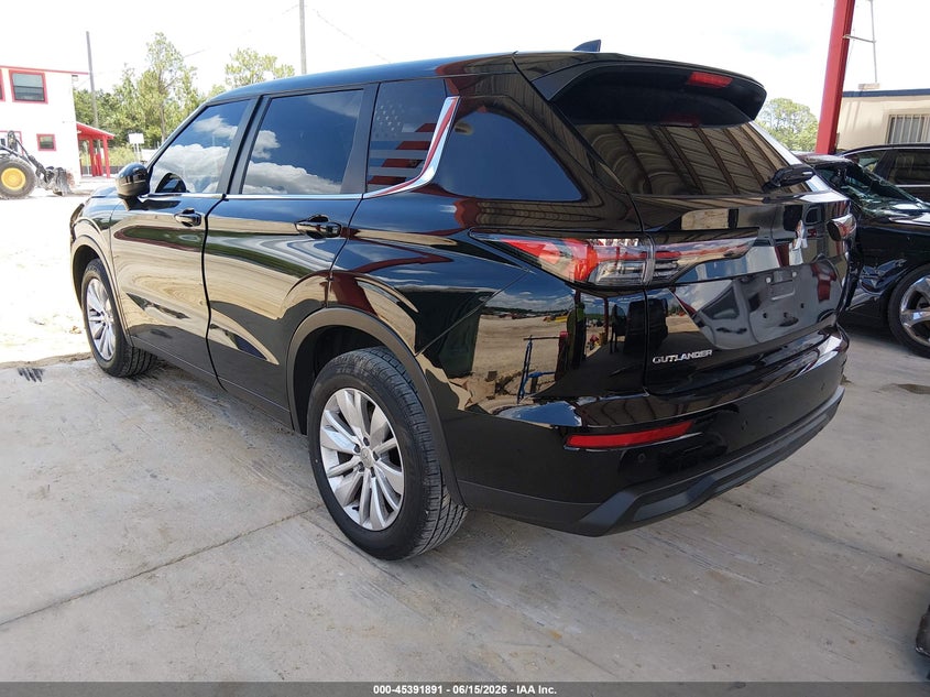 2025 Mitsubishi Outlander VIN JA4J3UA86SZ056587 IAAI salvage auction — FRONT END, Rebuildable (Florida), sold $8,700 on 2026-07-09 (photo 3)