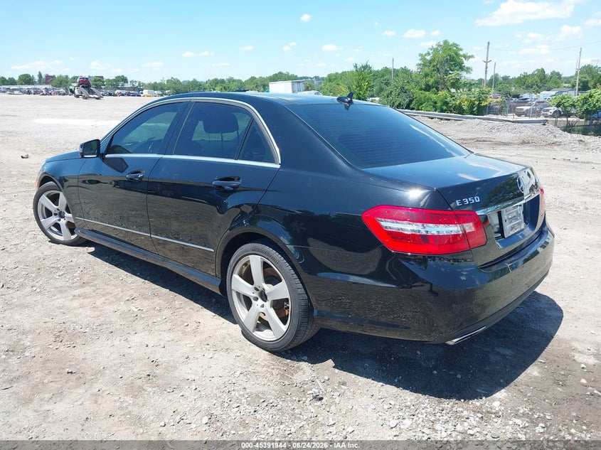 2011 Mercedes-benz E-class VIN WDDHF8HB2BA487100 IAAI salvage auction — RIGHT FRONT, Salvage (Pennsylvania), sold $25 on 2026-07-24 (photo 3)