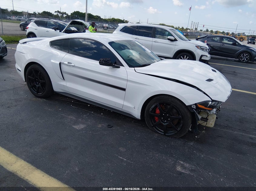 2020 Ford Mustang VIN 1FA6P8CF0L5190755 IAAI salvage auction — FRONT END, Salvage Title, sold $10,100 on 2026-07-29 (photo 1)