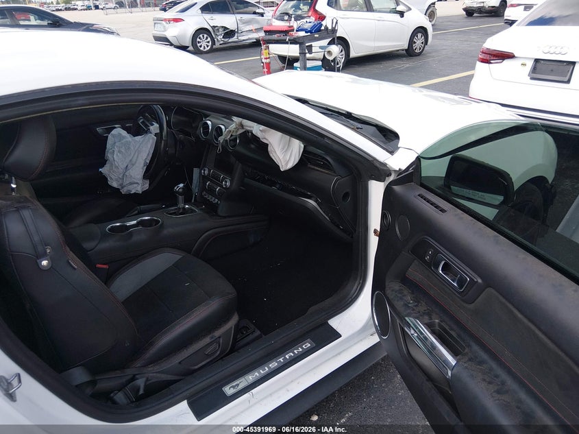 2020 Ford Mustang VIN 1FA6P8CF0L5190755 IAAI salvage auction — FRONT END, Salvage Title, sold $10,100 on 2026-07-29 (photo 5)