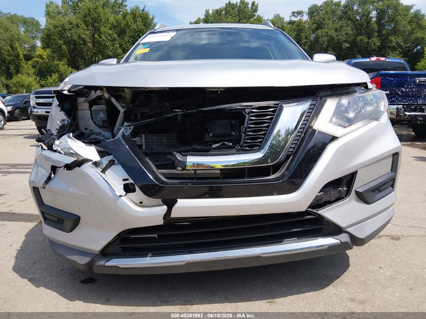 2017 Nissan Rogue VIN KNMAT2MV8HP578833 IAAI salvage auction — FRONT END, Salvage (Kansas), sold $1,400 on 2026-07-15 (photo 6)