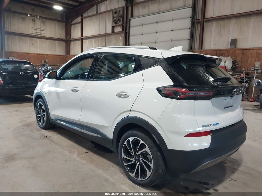 2022 Chevrolet Bolt euv VIN 1G1FZ6S01N4119524 IAAI salvage auction — SIDE, Salvage Title, sold $8,950 on 2026-07-16 (photo 3)