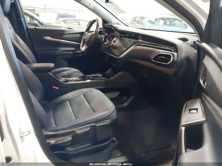 2022 Chevrolet Bolt euv VIN 1G1FZ6S01N4119524 IAAI salvage auction — SIDE, Salvage Title, sold $8,950 on 2026-07-16 (photo 5)