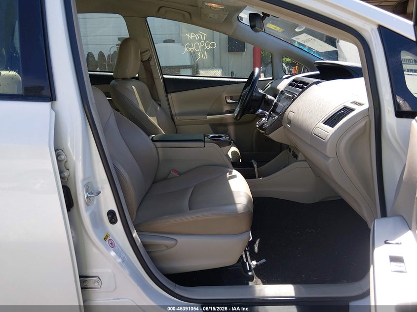 2015 Toyota Prius v VIN JTDZN3EUXFJ029062 IAAI salvage auction — NORMAL WEAR, Enterprise Vehicles Clear Only (Alabama), sold $4,300 on 2026-07-06 (photo 5)