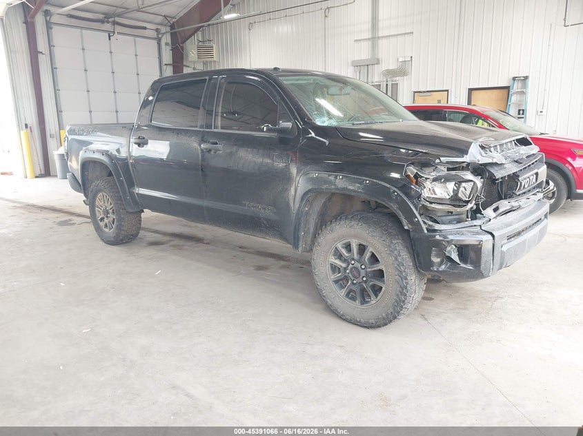 2015 Toyota Tundra VIN 5TFDW5F11FX436563 IAAI salvage auction — FRONT END, Salvage Title, sold $10,200 on 2026-07-23 (photo 1)