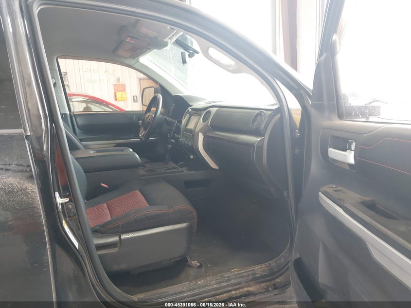 2015 Toyota Tundra VIN 5TFDW5F11FX436563 IAAI salvage auction — FRONT END, Salvage Title, sold $10,200 on 2026-07-23 (photo 5)