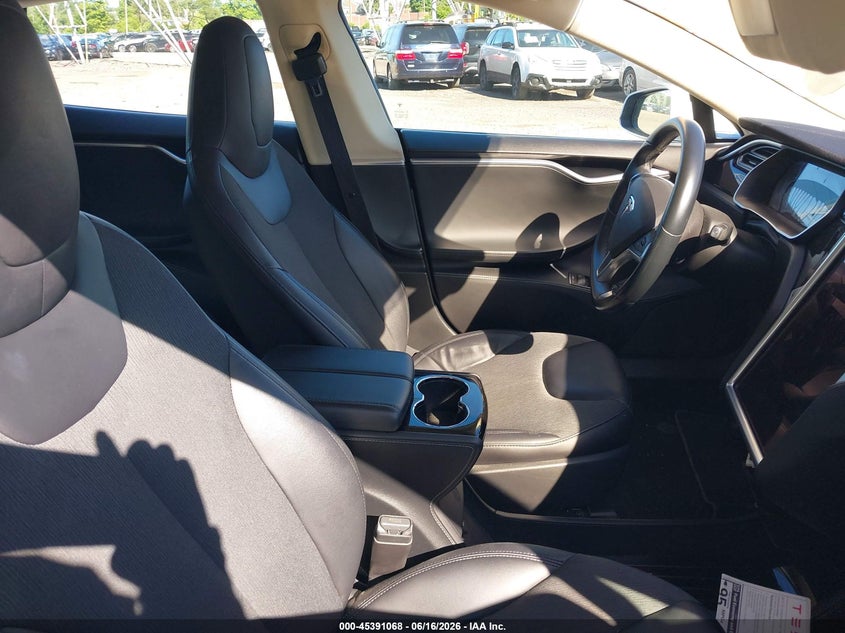 2014 Tesla Model s VIN 5YJSA1S14EFP63620 IAAI salvage auction — FRONT END, Clear (Pennsylvania), sold $1,500 on 2026-07-24 (photo 5)