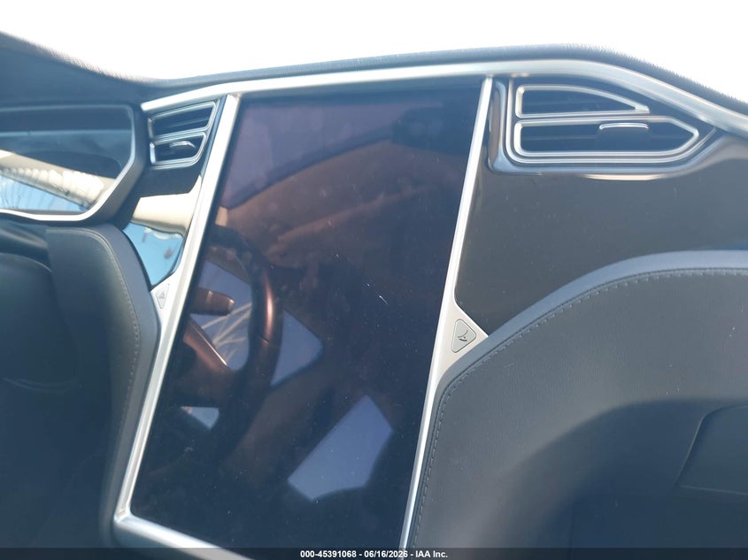 2014 Tesla Model s VIN 5YJSA1S14EFP63620 IAAI salvage auction — FRONT END, Clear (Pennsylvania), sold $1,500 on 2026-07-24 (photo 7)