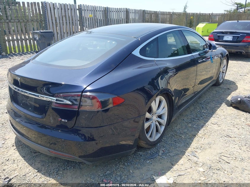 2014 Tesla Model s VIN 5YJSA1H13EFP53815 IAAI salvage auction — FRONT END, Clear (Virginia), sold $1,950 on 2026-07-20 (photo 4)