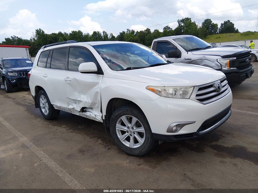2013 Toyota Highlander VIN 5TDZK3EH2DS133752 IAAI salvage auction — SIDE, Salvage (Mississippi), sold $1,950 on 2026-07-23 (photo 1)