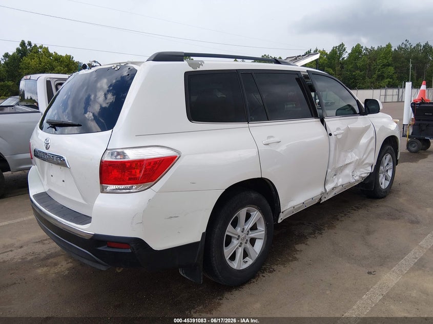 2013 Toyota Highlander VIN 5TDZK3EH2DS133752 IAAI salvage auction — SIDE, Salvage (Mississippi), sold $1,950 on 2026-07-23 (photo 6)